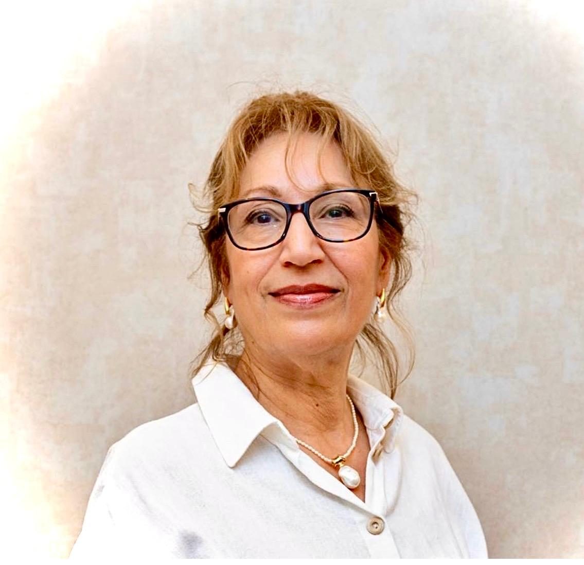 Dr Maysam Al Ansari portrait